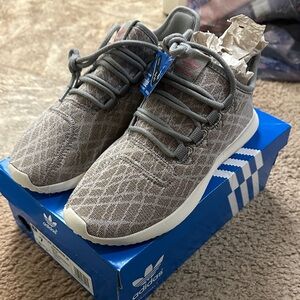 Adidas Tubular Shadow /